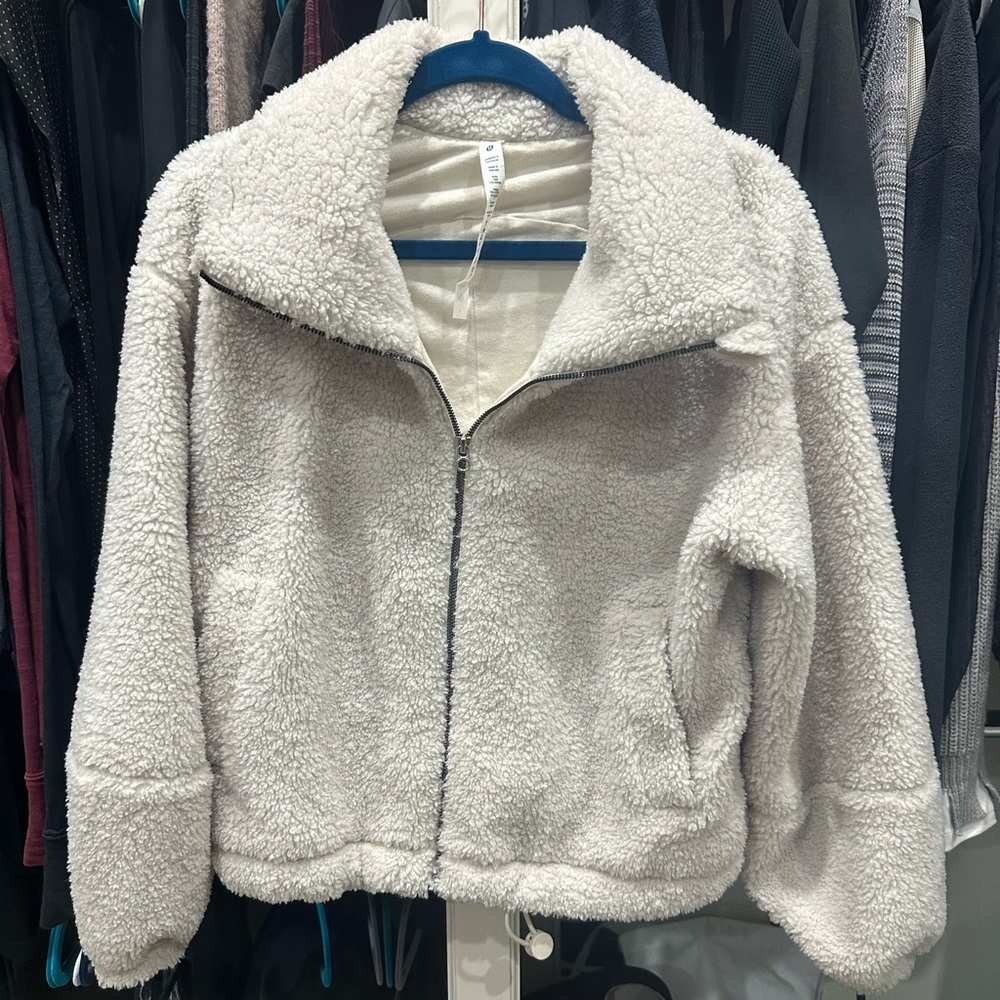 Worn once lululemon fleece jacket